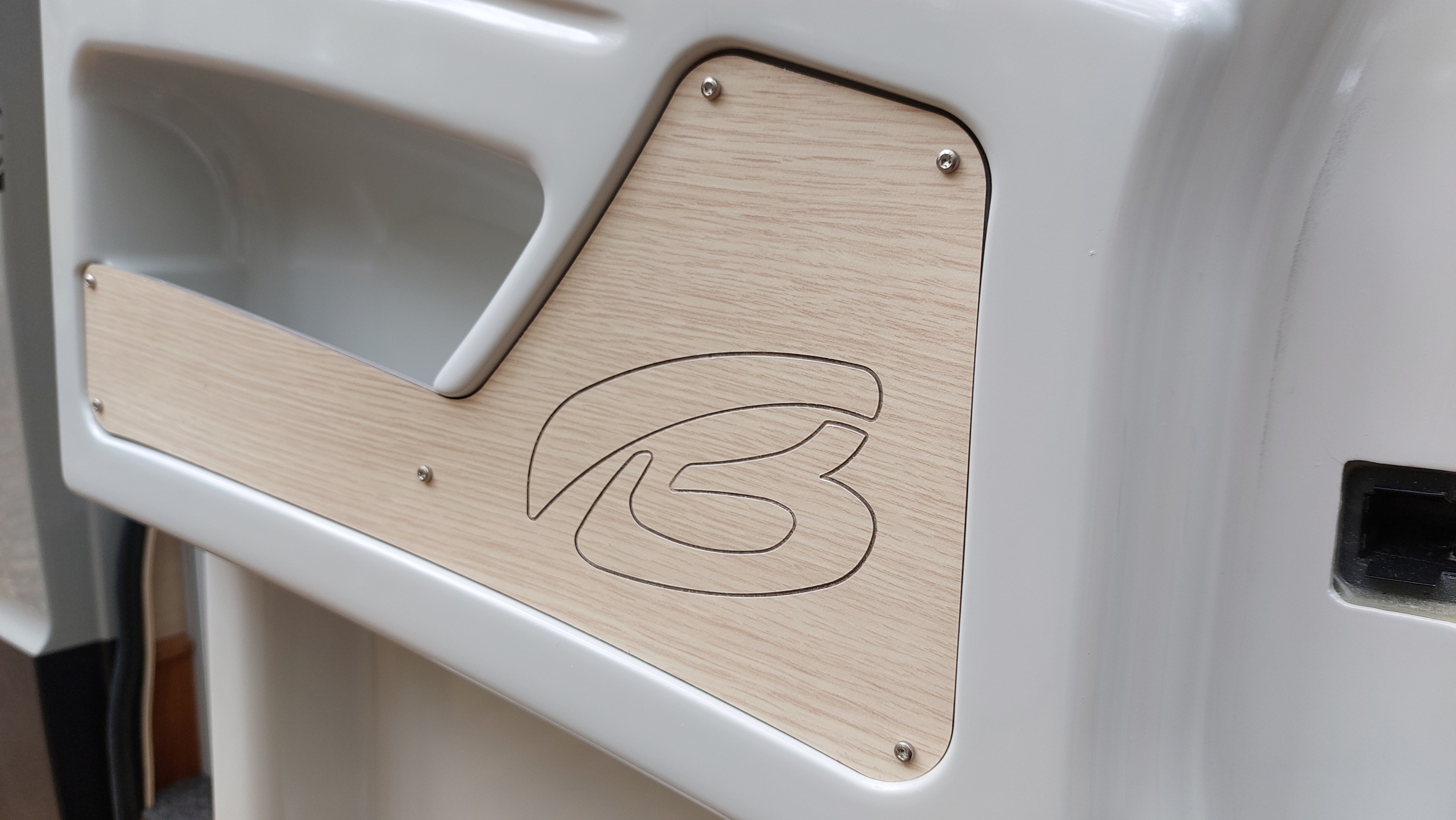 logo brisebras agencement matériaux bois