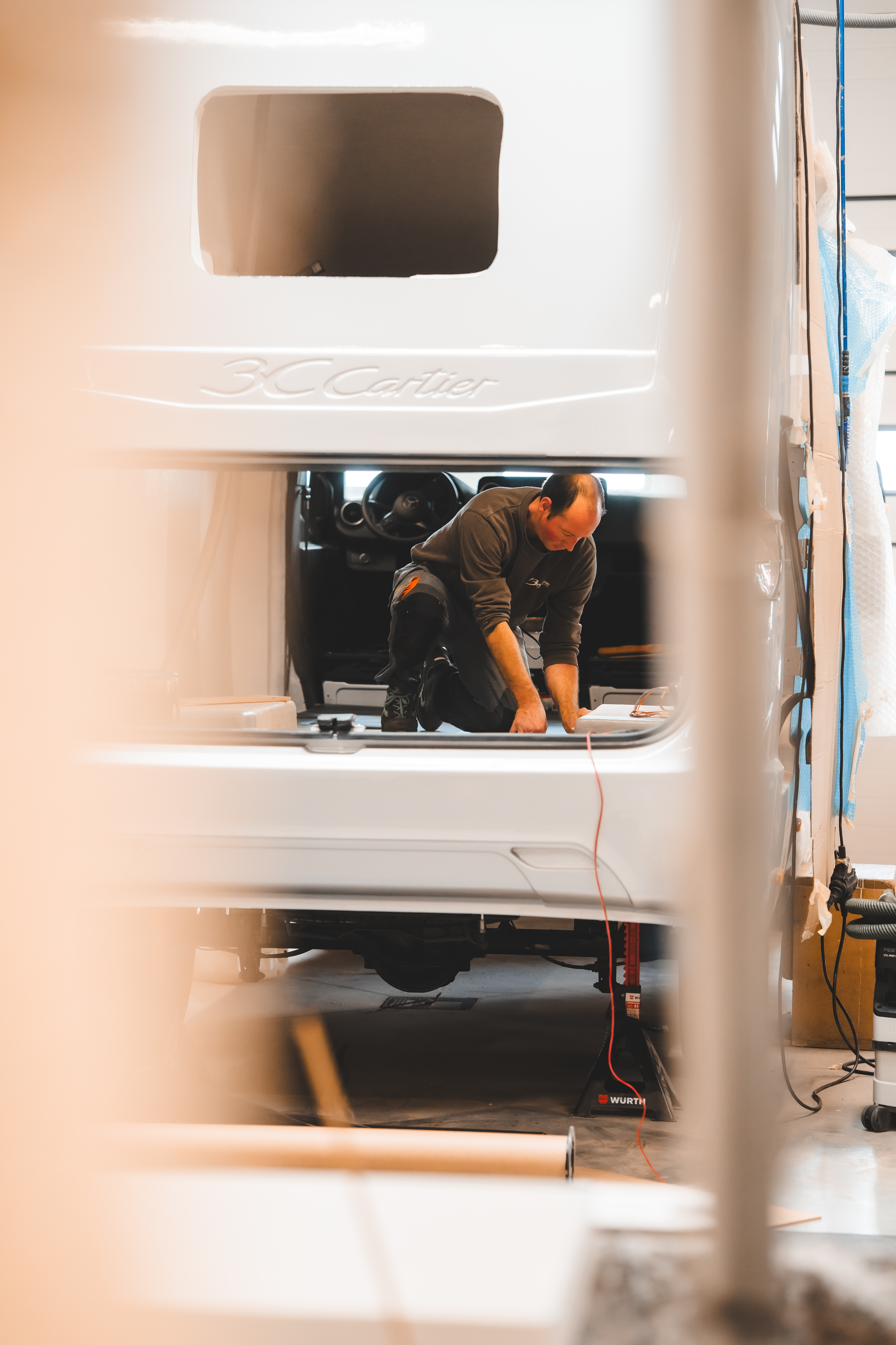 menuisier: aménagement intérieur camping-car