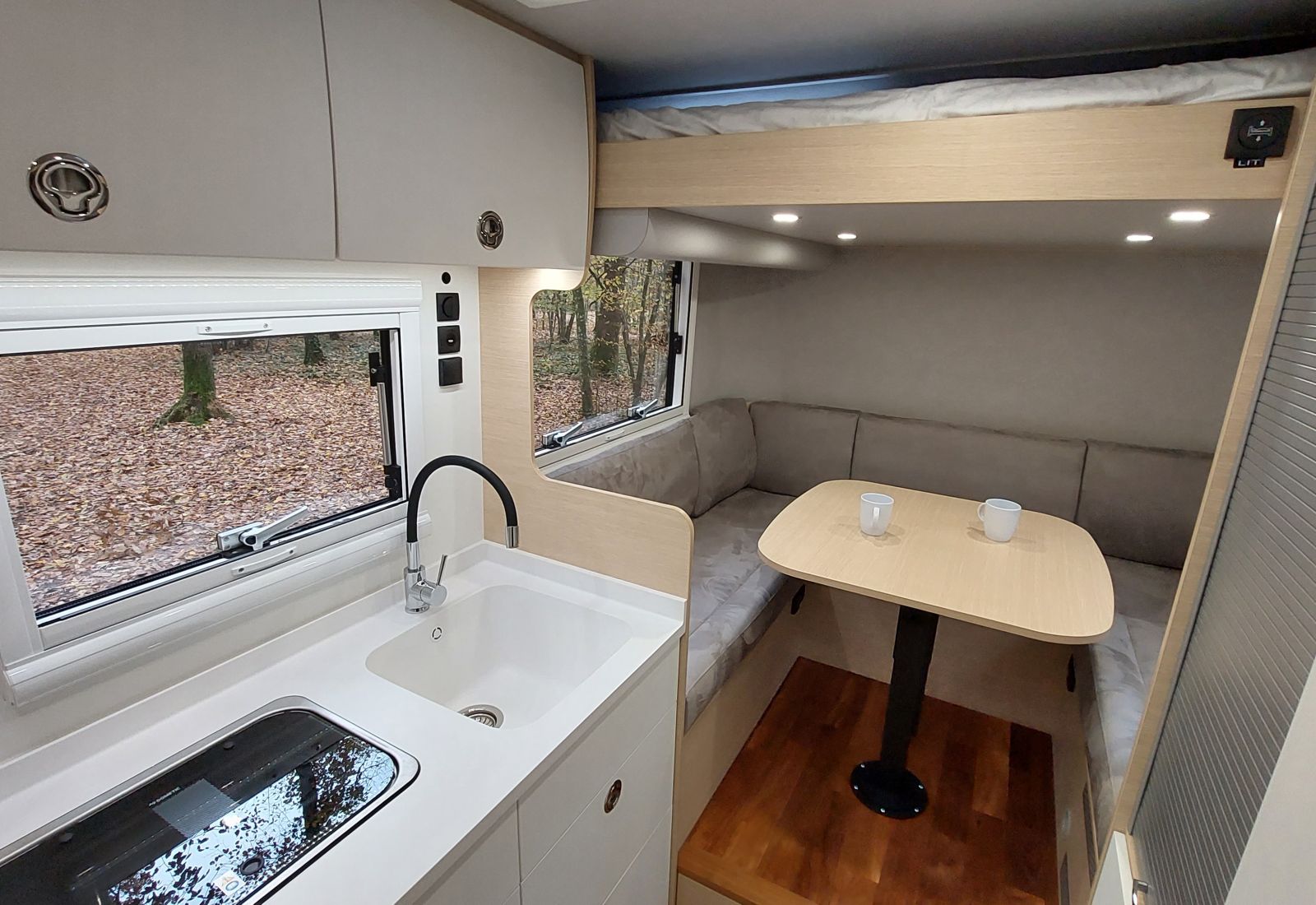 aménagement intérieur camping-car