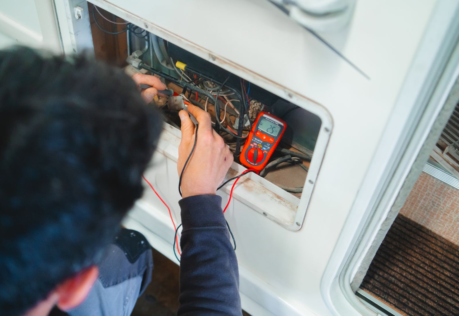 Réparation d'une batterie de camping-car