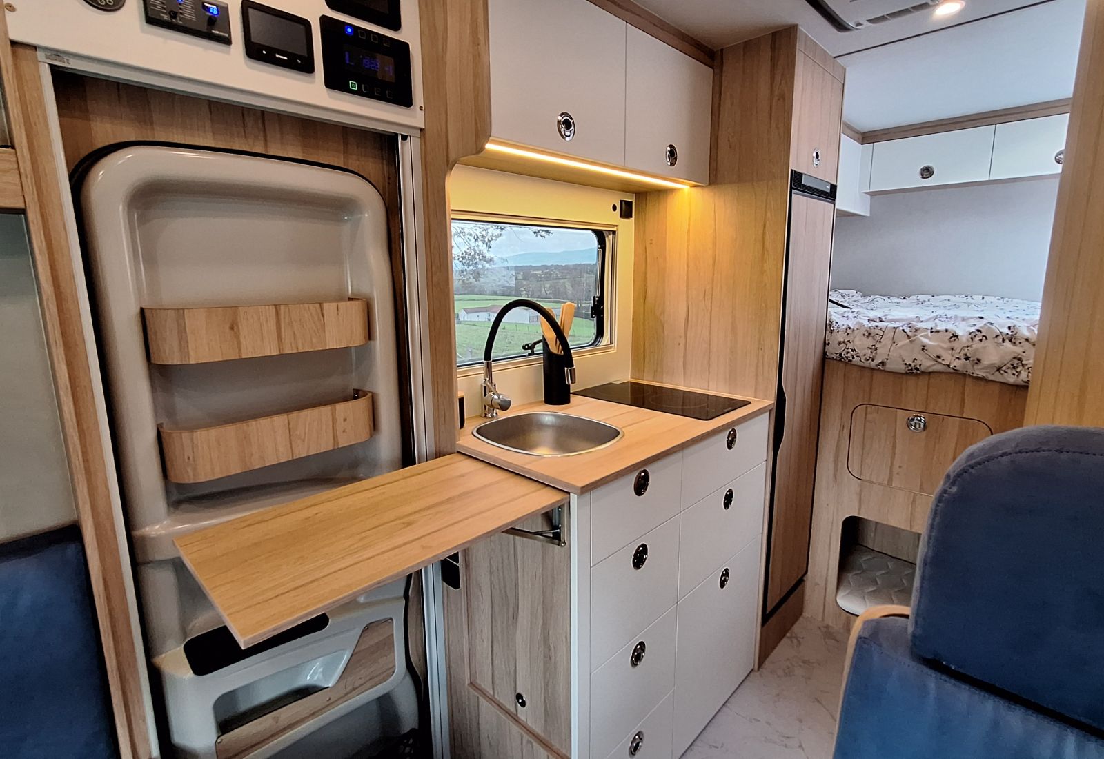améliorer son camping car avec aménagement sur mesure