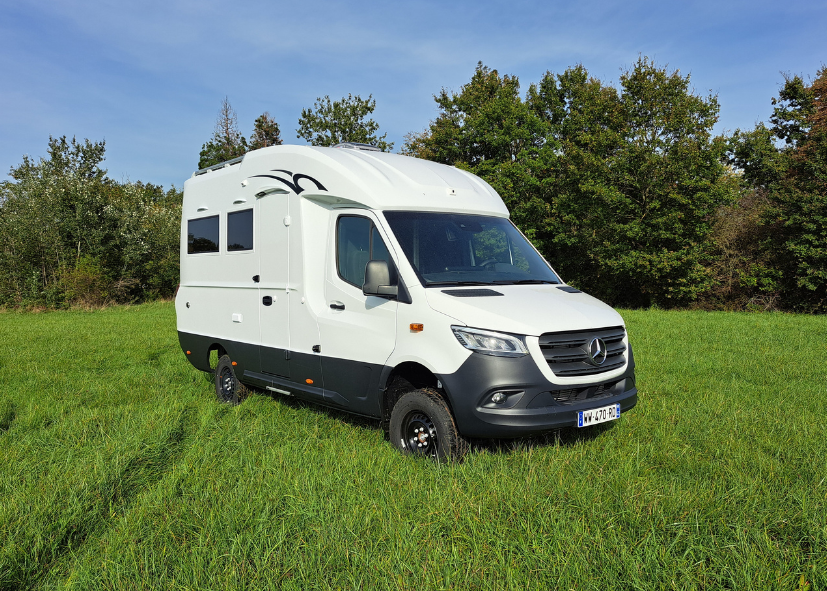 camping car cellule X-Rok sur Mercedes Sprinter 4x4